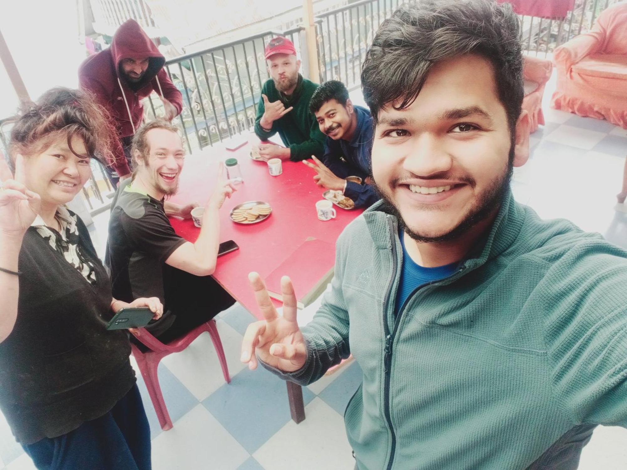 نزل دارجيلنغفي Backpackers Hub المظهر الخارجي الصورة